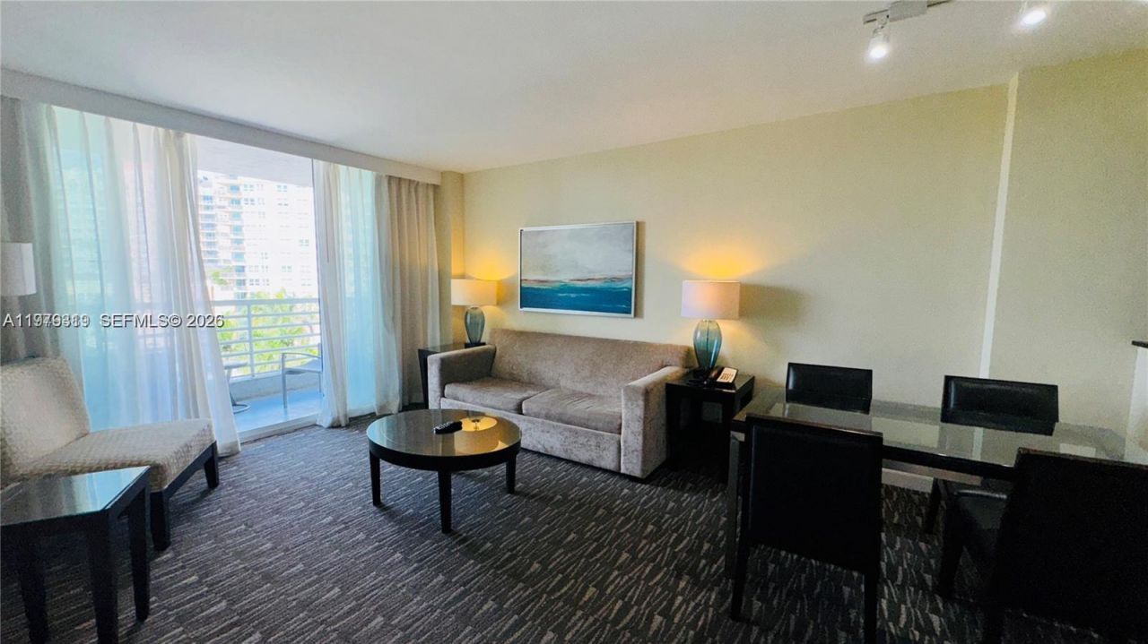 2670 E Sunrise Blvd , Unit 615, Fort Lauderdale, FL 33304 Photo