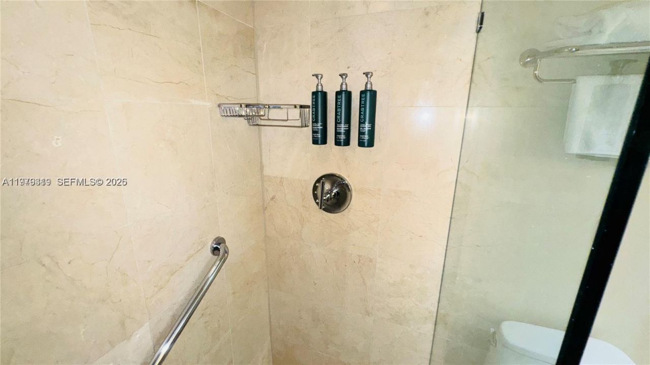 2670 E Sunrise Blvd, Unit 615, Fort Lauderdale, FL 33304 Photo