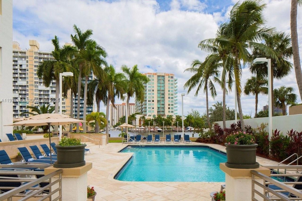 2670 E Sunrise Blvd, Unit 615, Fort Lauderdale, FL 33304 Photo
