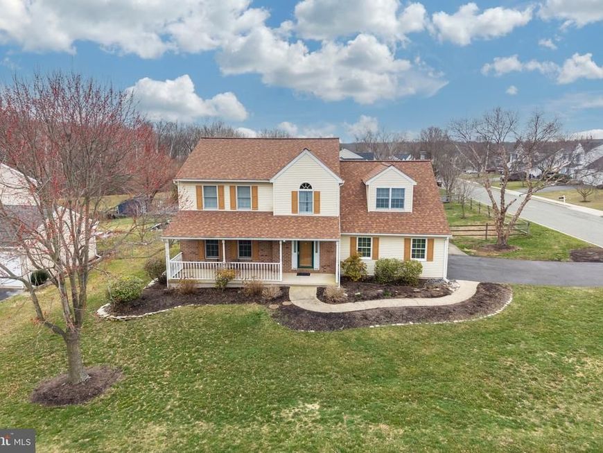 1537 Meadowview Drive, Pottstown, PA 19464 Main Photo