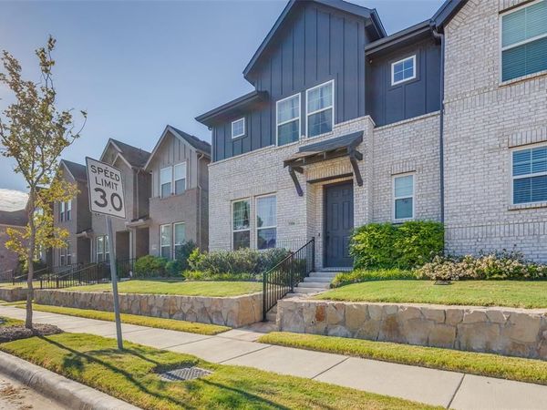 5106 Springlake Parkway , Haltom City, TX 76117