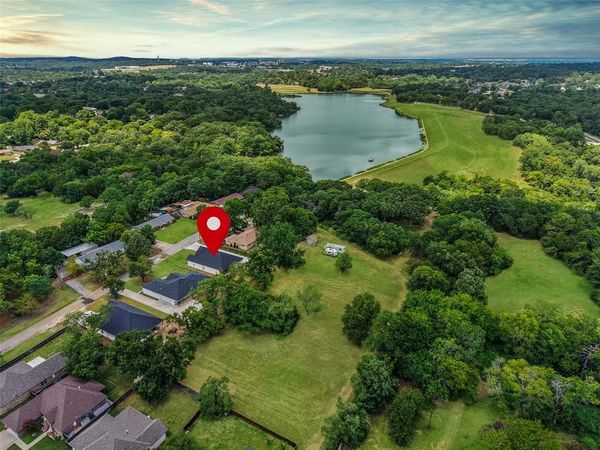 1832 S Park Avenue, Denison, TX 75020