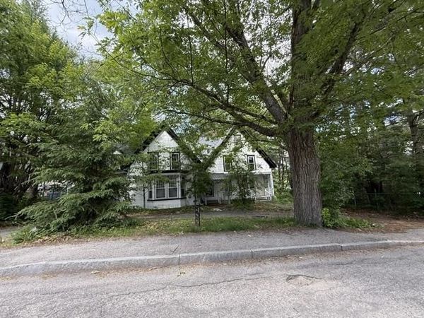 28 High Street, Littleton, NH 03561