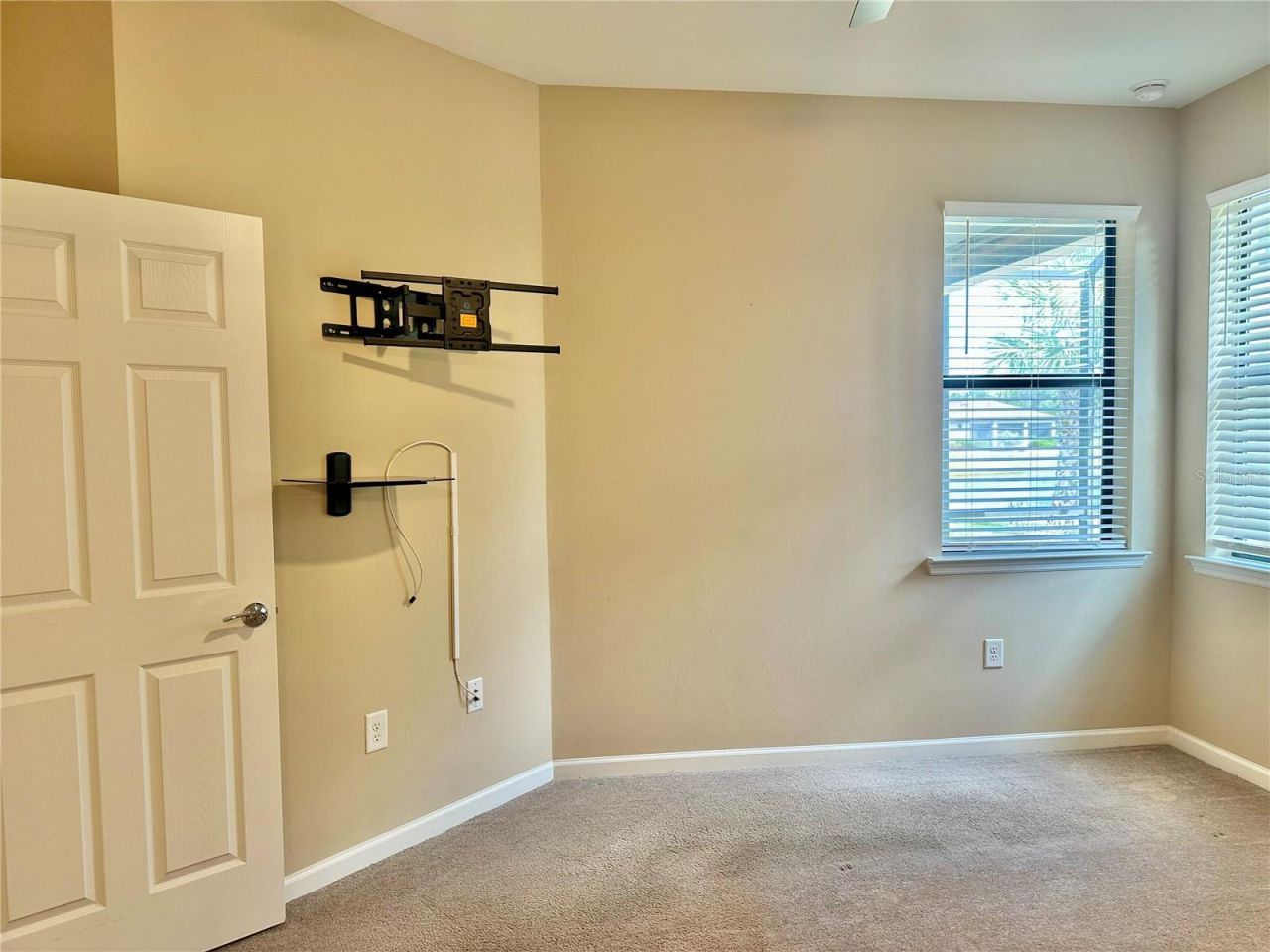 17631 Camden Drive , Bradenton, FL 34202 Photo