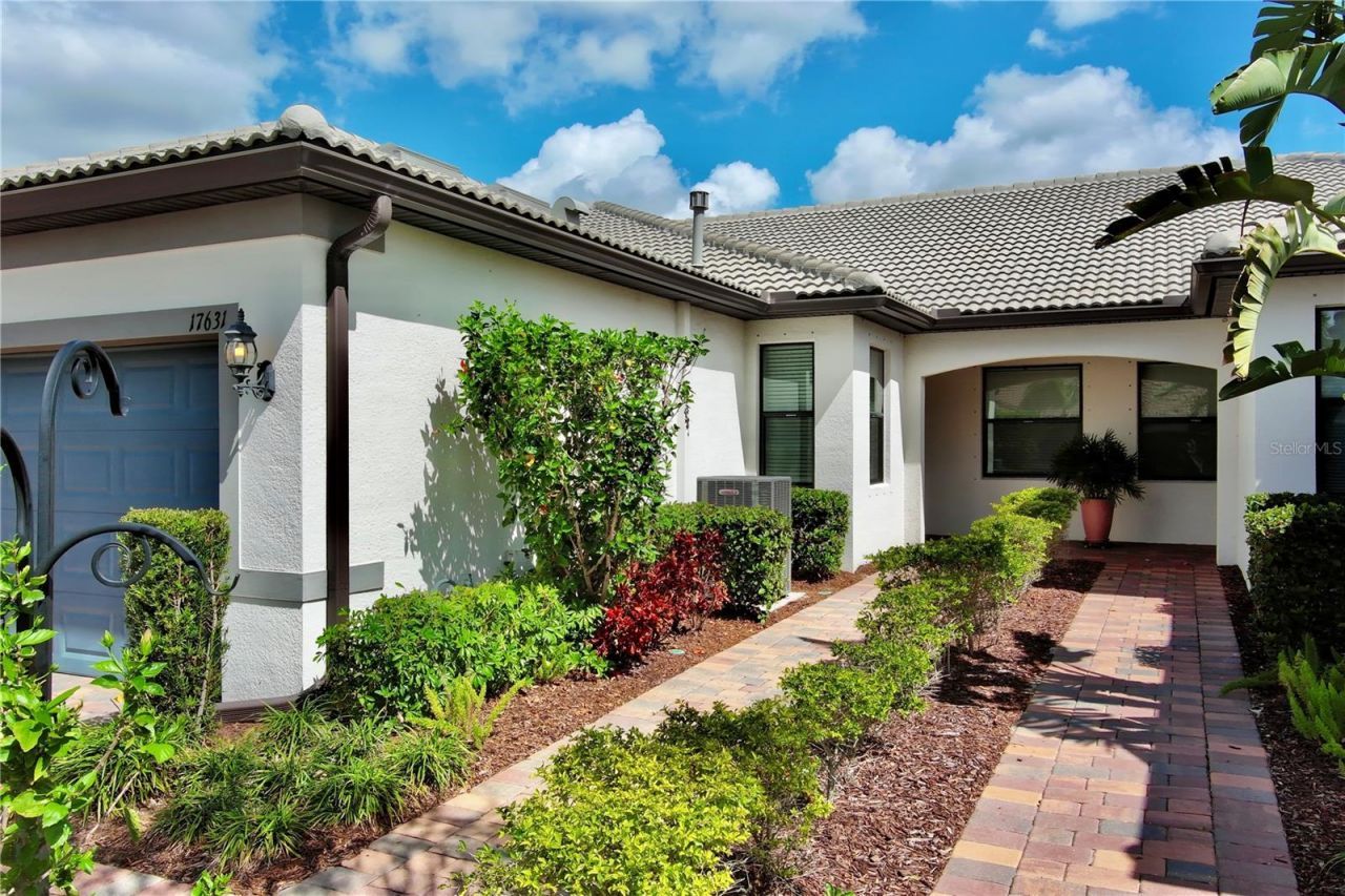 17631 Camden Drive , Bradenton, FL 34202 Photo