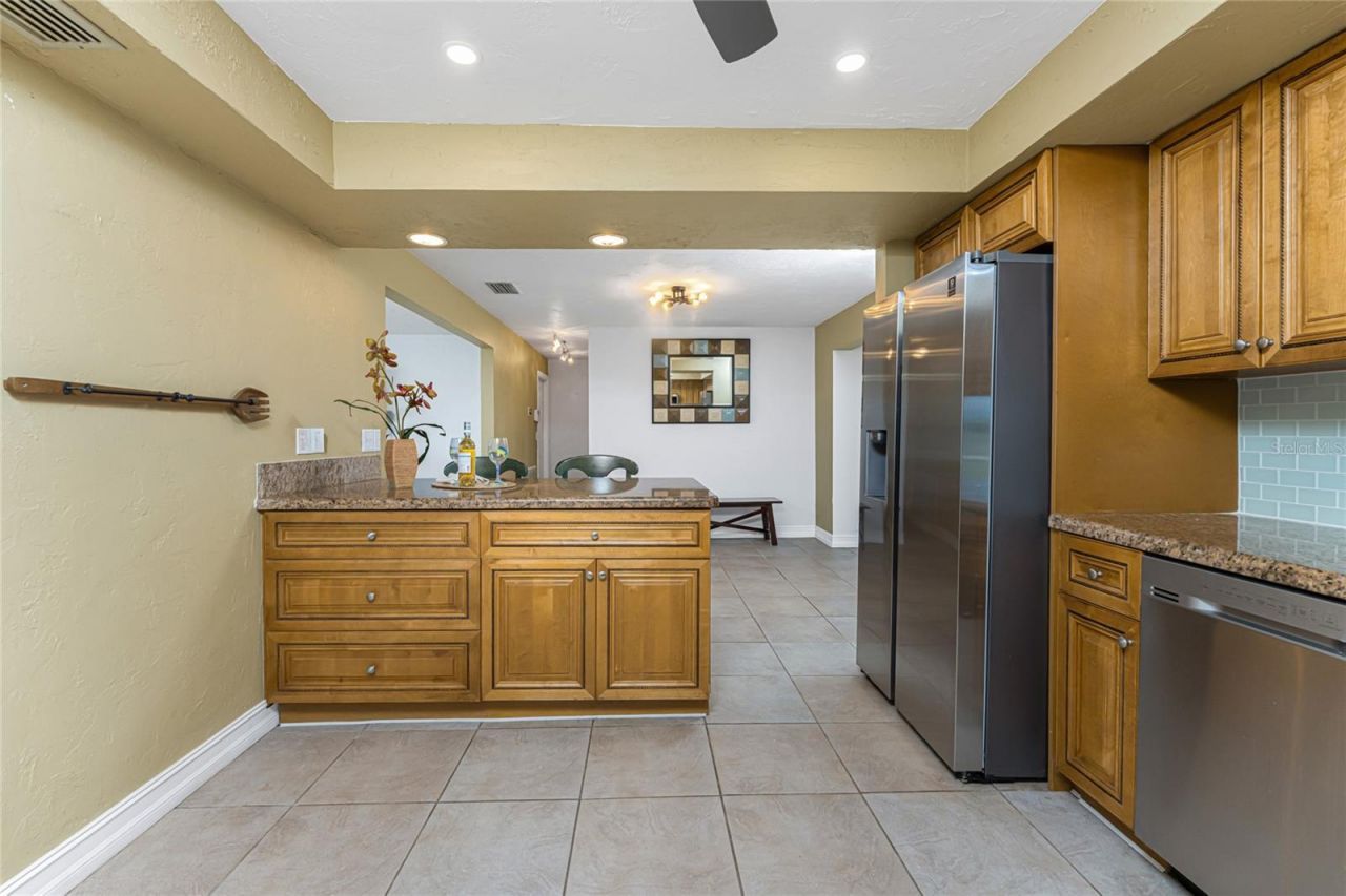 256 Caddy Road, Rotonda West, FL 33947 Photo