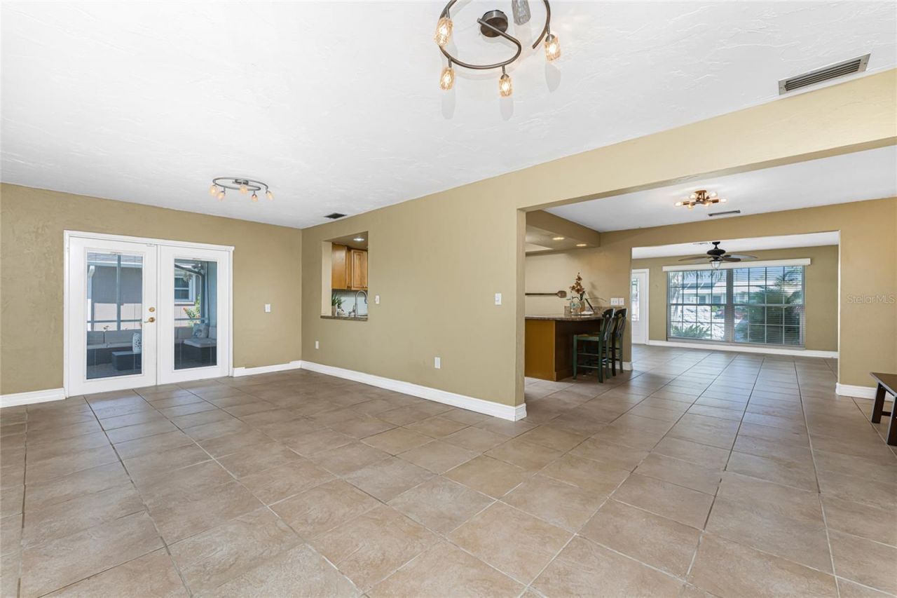 256 Caddy Road, Rotonda West, FL 33947 Photo