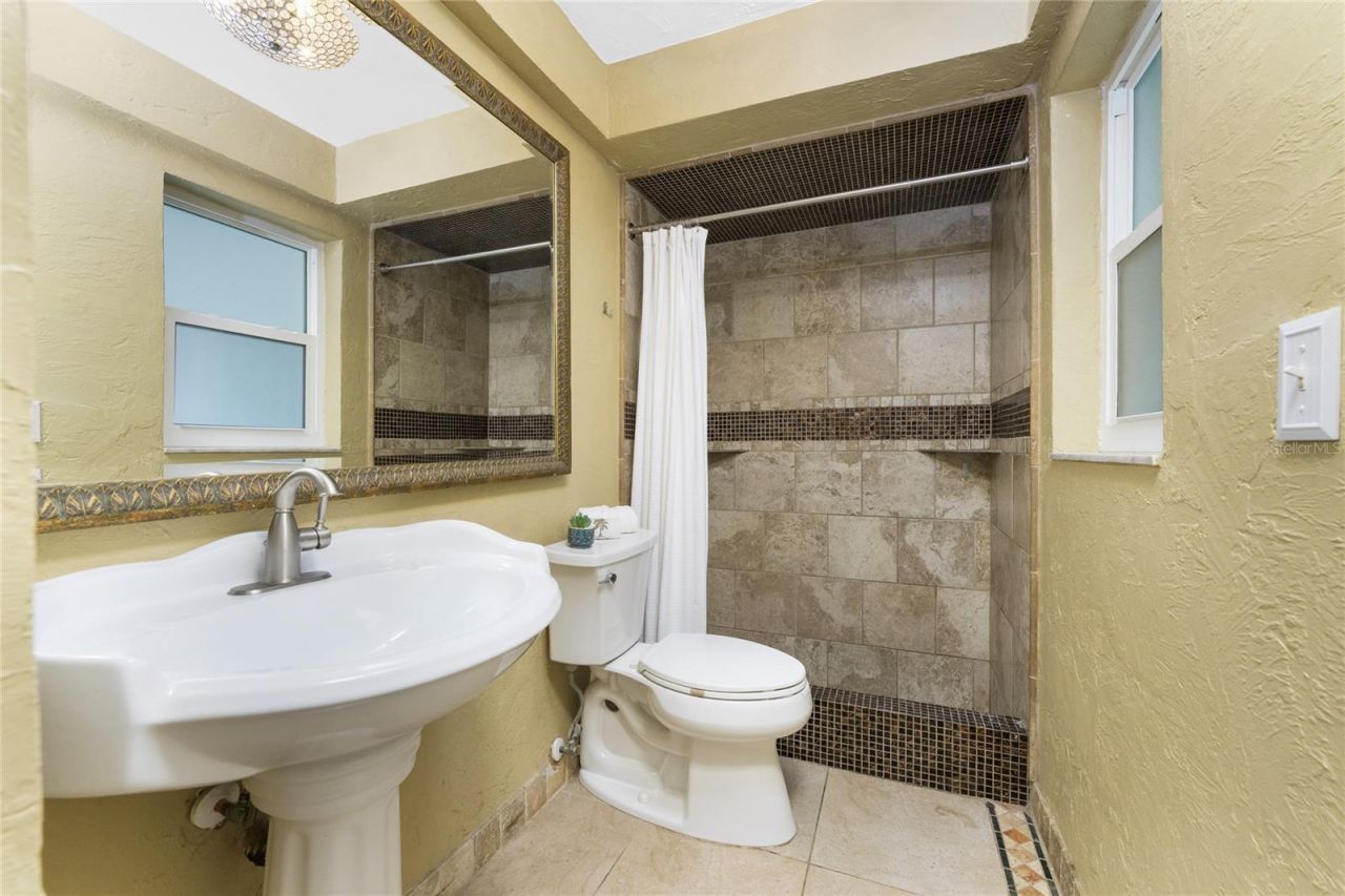 256 Caddy Road, Rotonda West, FL 33947 Photo