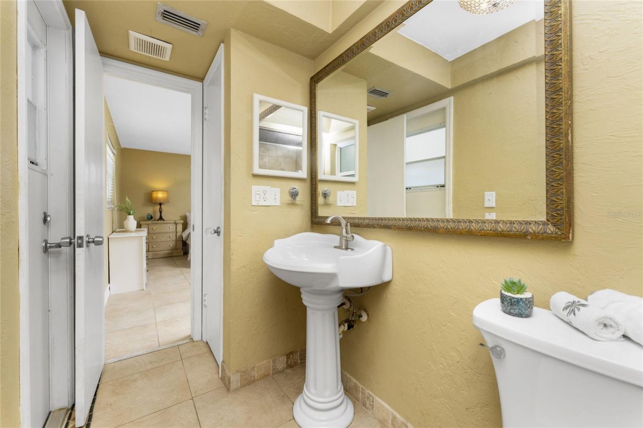 256 Caddy Road, Rotonda West, FL 33947 Photo