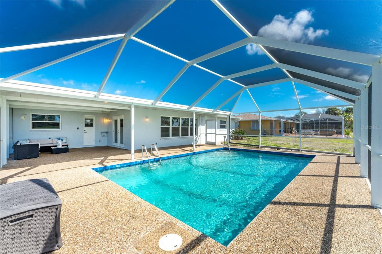 256 Caddy Road, Rotonda West, FL 33947 Photo
