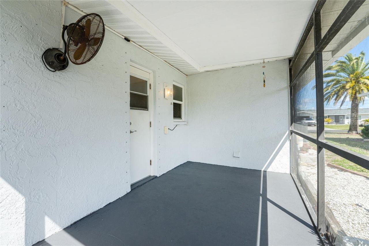 256 Caddy Road, Rotonda West, FL 33947 Photo