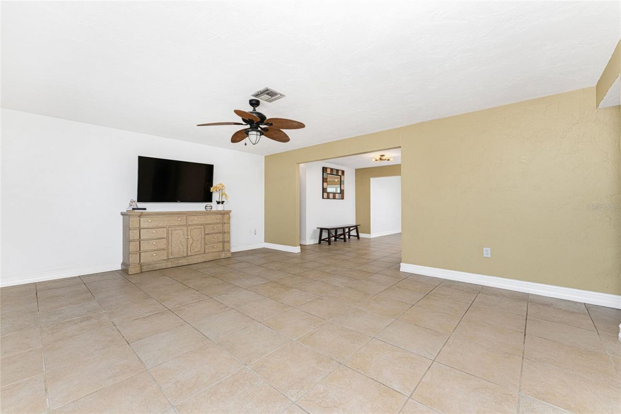 256 Caddy Road, Rotonda West, FL 33947 Photo