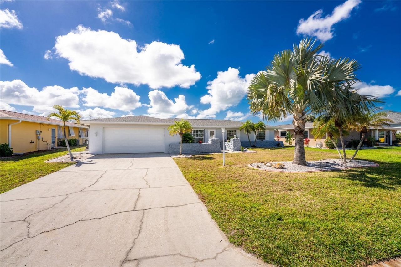 256 Caddy Road, Rotonda West, FL 33947 Photo