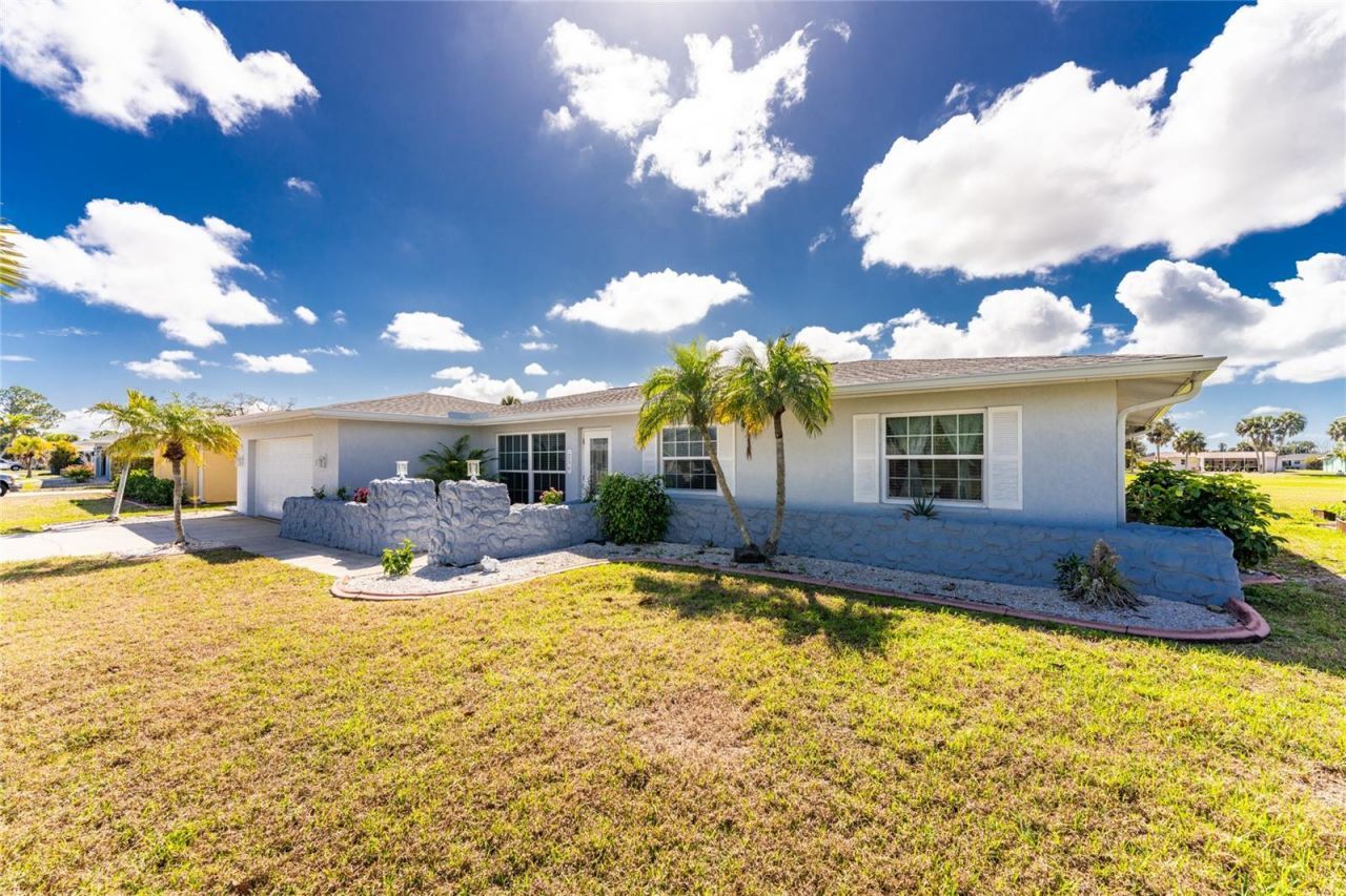 256 Caddy Road, Rotonda West, FL 33947 Photo