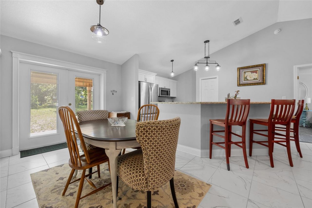 3109 E Bryant Avenue , Bell, FL 32619 Photo