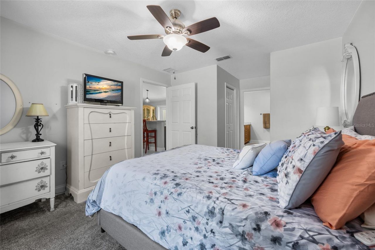 3109 E Bryant Avenue , Bell, FL 32619 Photo