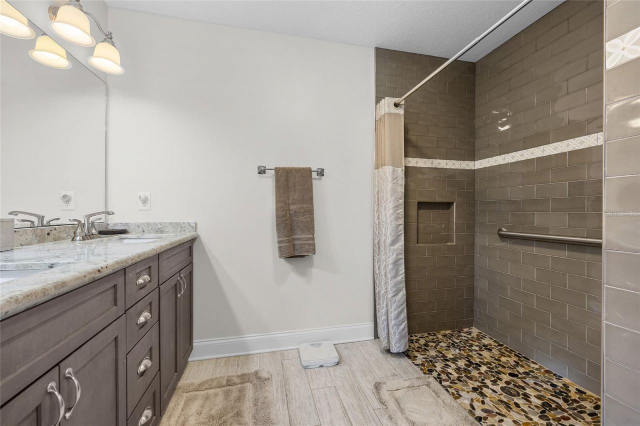 3109 E Bryant Avenue , Bell, FL 32619 Photo