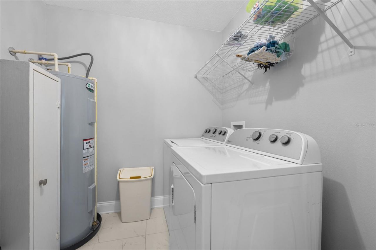 3109 E Bryant Avenue , Bell, FL 32619 Photo