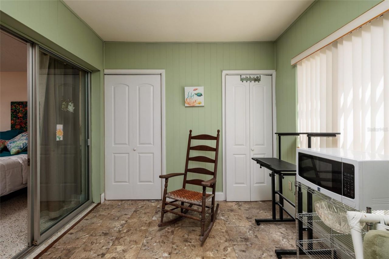 4143 56th Street N, Unit 903, Kenneth City, FL 33709 Photo