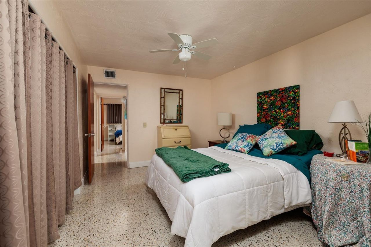 4143 56th Street N, Unit 903, Kenneth City, FL 33709 Photo