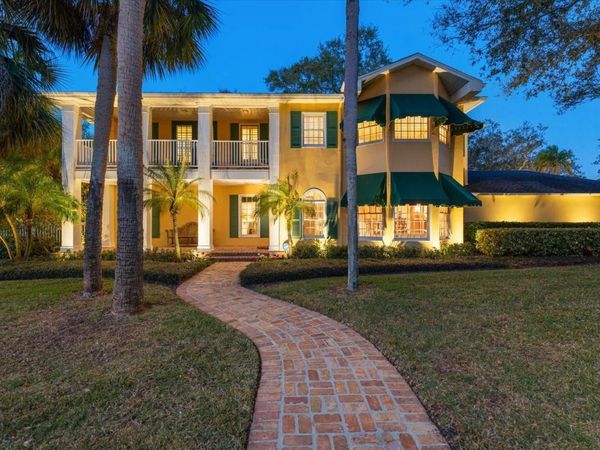 100 SARASOTA ROAD, BELLEAIR, FL 33756