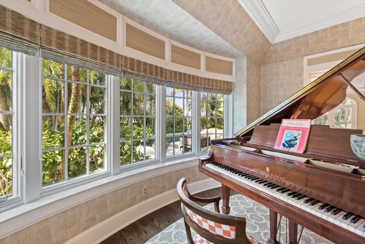 100 Sarasota Road, Belleair, FL 33756 Photo