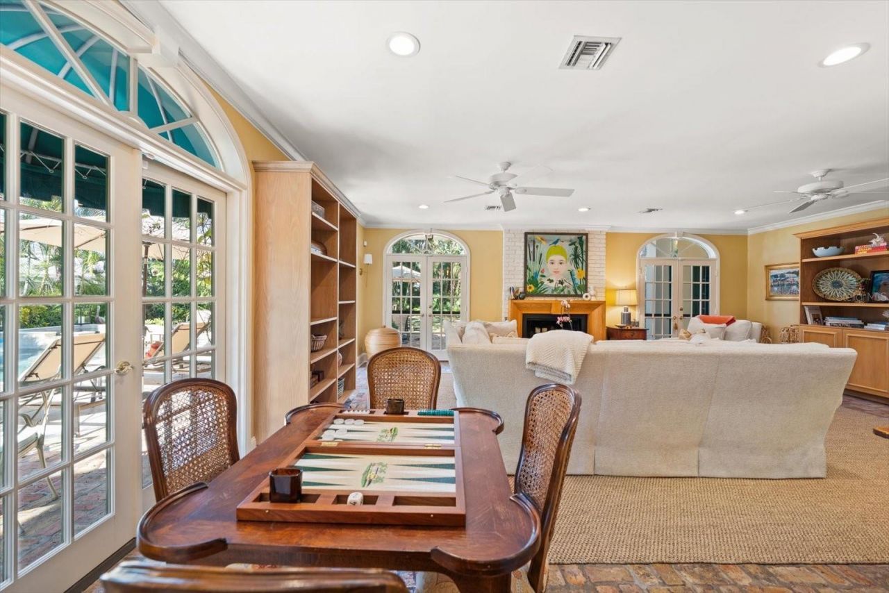 100 Sarasota Road, Belleair, FL 33756 Photo