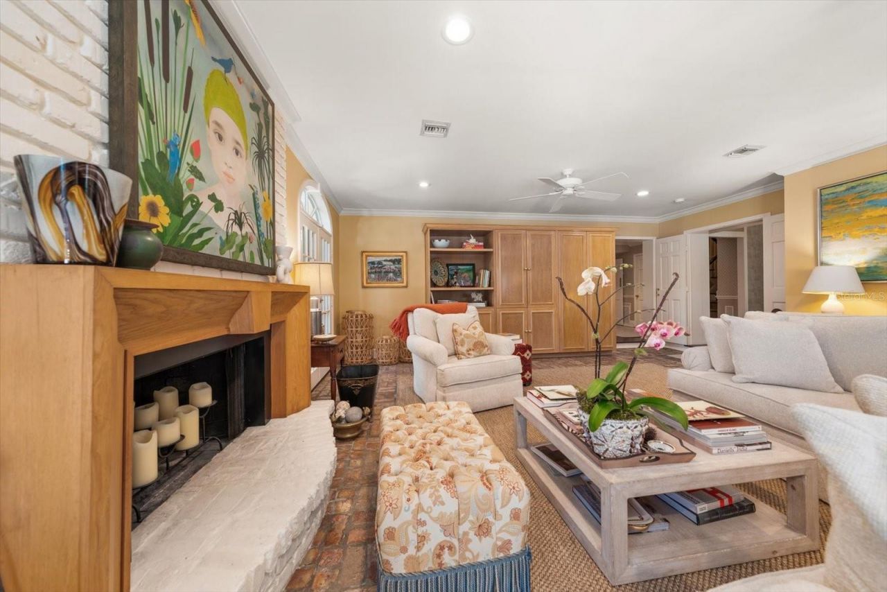 100 Sarasota Road, Belleair, FL 33756 Photo