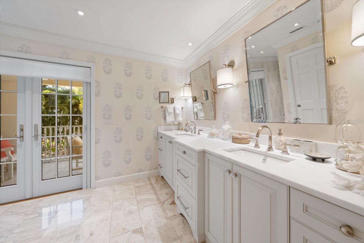 100 Sarasota Road, Belleair, FL 33756 Photo