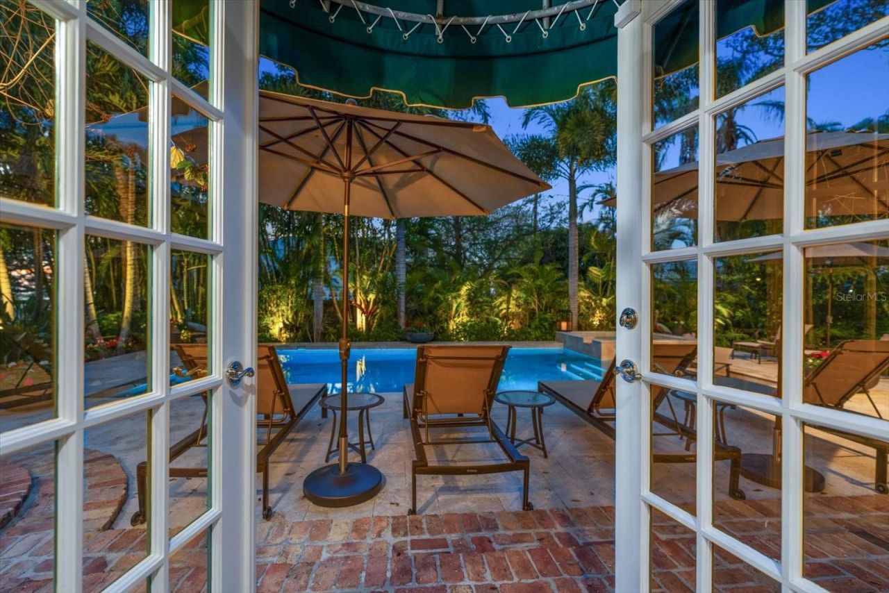 100 Sarasota Road, Belleair, FL 33756 Photo