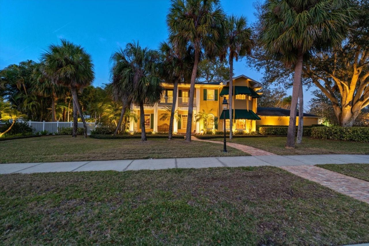 100 Sarasota Road, Belleair, FL 33756 Photo