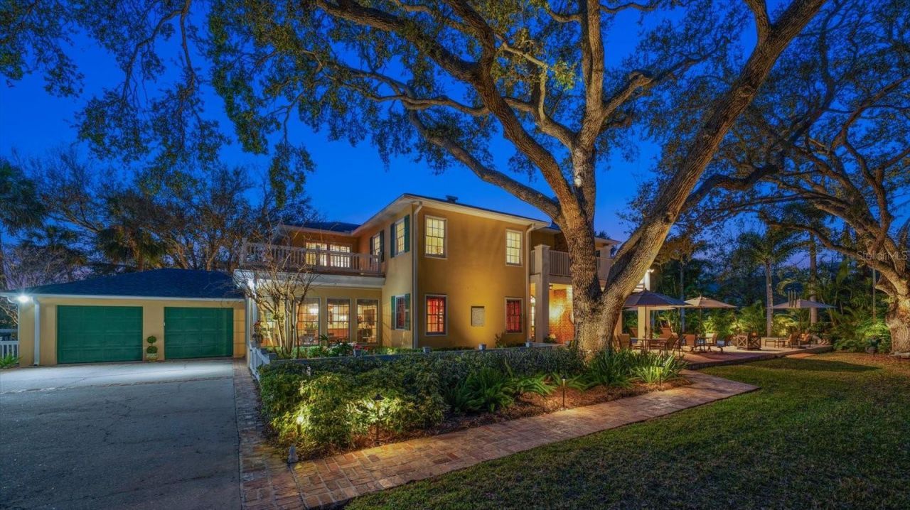 100 Sarasota Road, Belleair, FL 33756 Photo