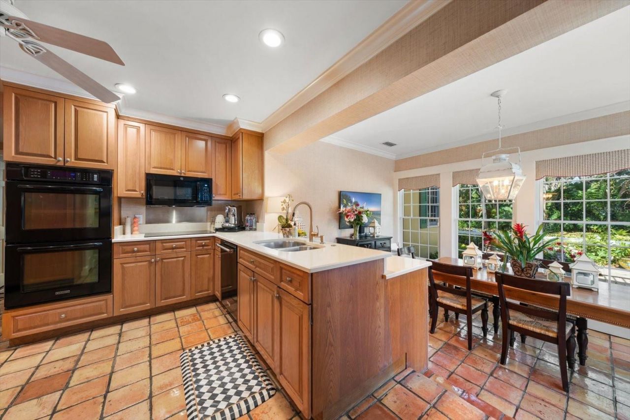 100 Sarasota Road, Belleair, FL 33756 Photo