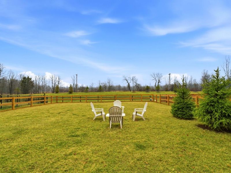 2702 Fieldwin Drive, Blacklick, OH 43004 Photo 37