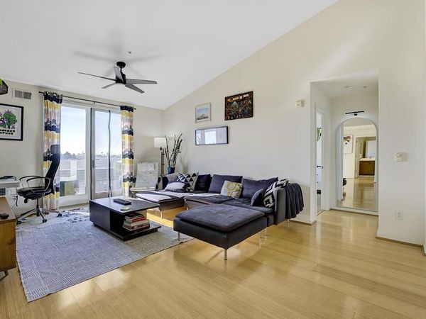 3090 Glascock St, Unit 405, Oakland, CA 94601