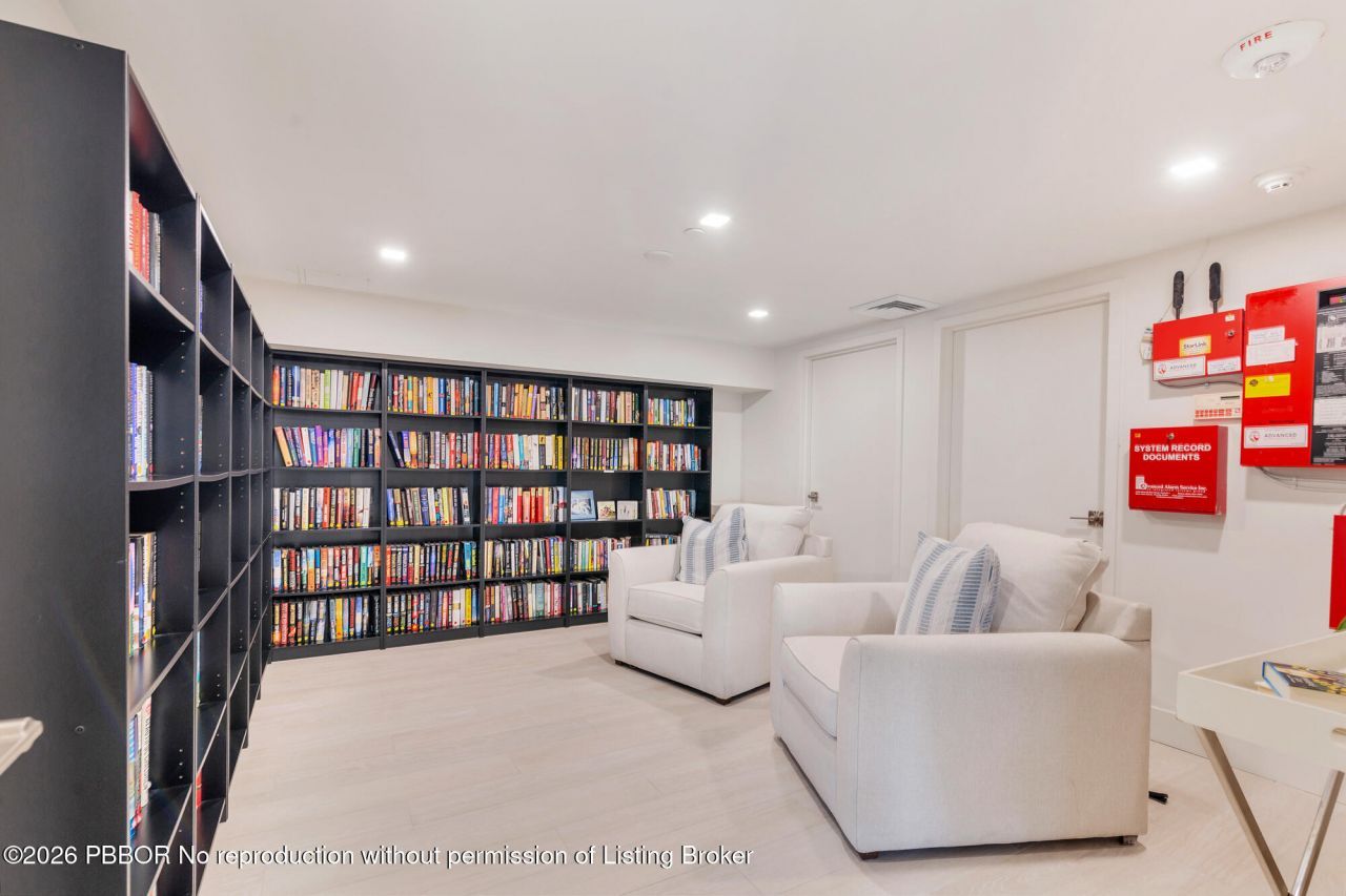 2600 S Ocean Boulevard, Unit 302-W, Palm Beach, FL 33480 Photo