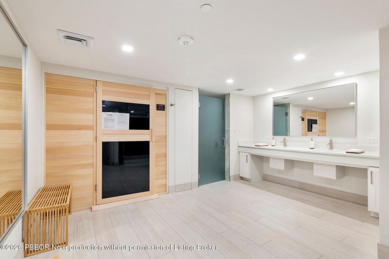 2600 S Ocean Boulevard, Unit 302-W, Palm Beach, FL 33480 Photo