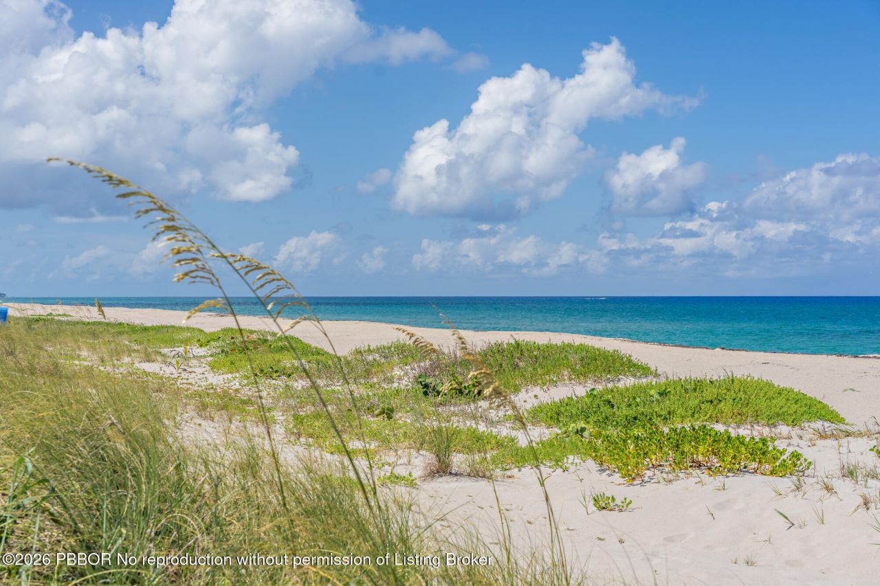 2600 S Ocean Boulevard, Unit 302-W, Palm Beach, FL 33480 Photo