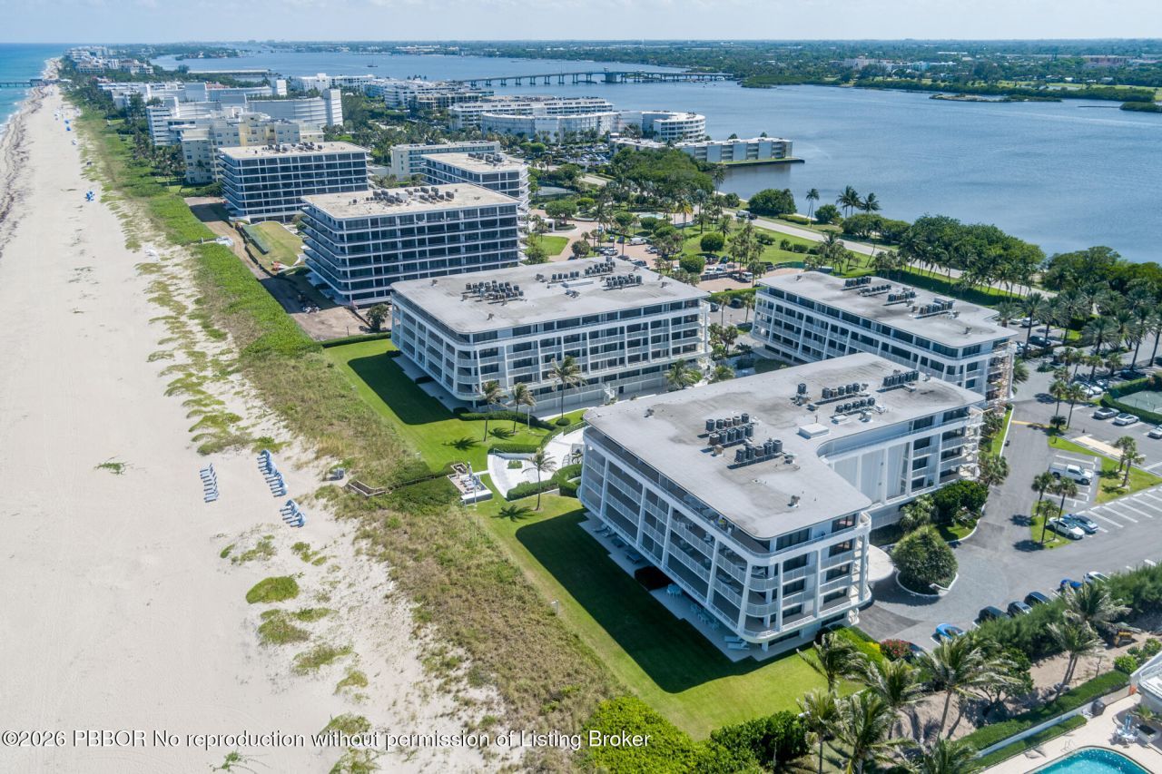 2600 S Ocean Boulevard, Unit 302-W, Palm Beach, FL 33480 Photo