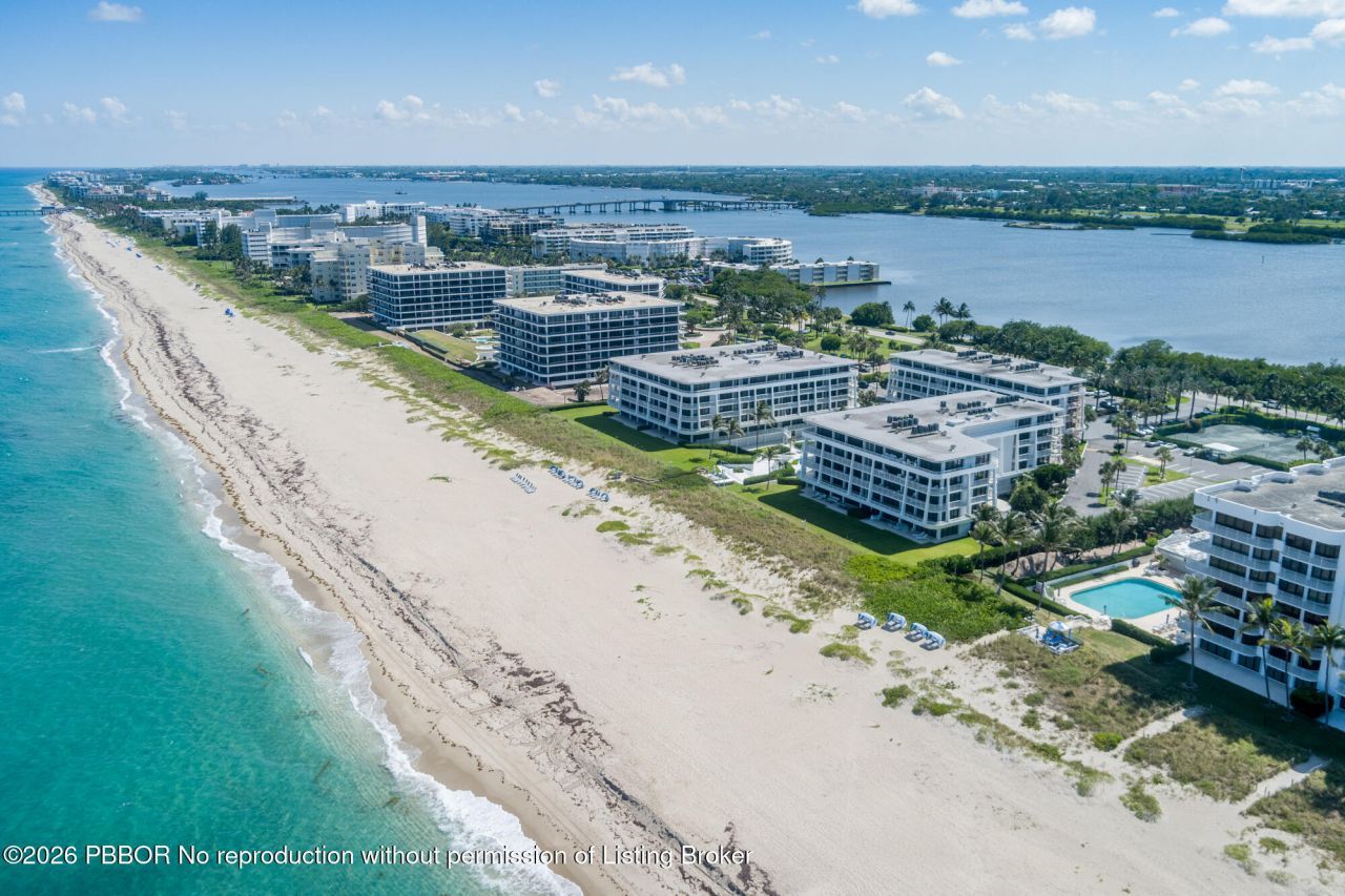 2600 S Ocean Boulevard, Unit 302-W, Palm Beach, FL 33480 Photo