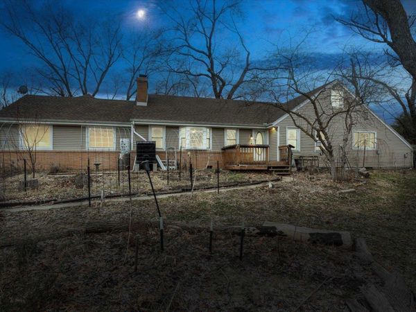 53025 Ridgewood Drive, South Bend, IN 46637