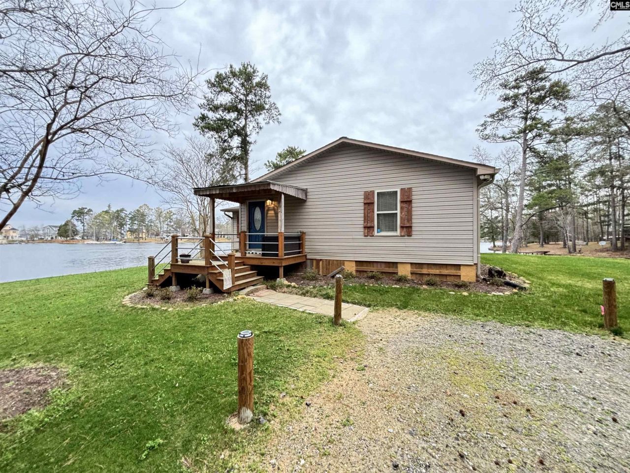 1792 Sailing Club Road Photo 4