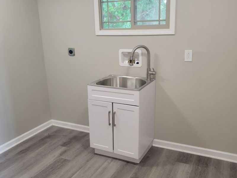 2663 W 28th Place , Cleveland, OH 44113 Photo 9