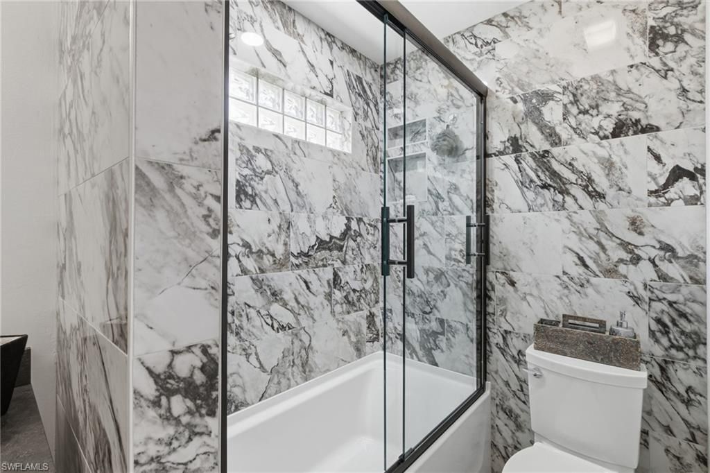 9455 Palm Island Cir, North Fort Myers, FL 33903 Photo