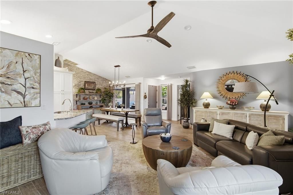 9455 Palm Island Cir, North Fort Myers, FL 33903 Photo