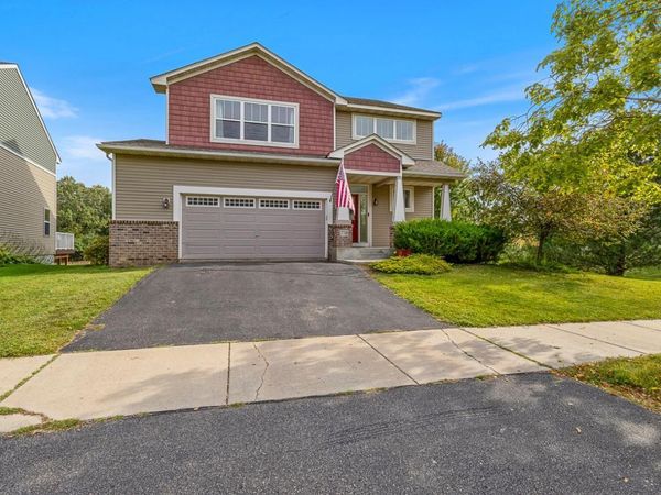 708 Lenox Drive, Waconia, MN 55387