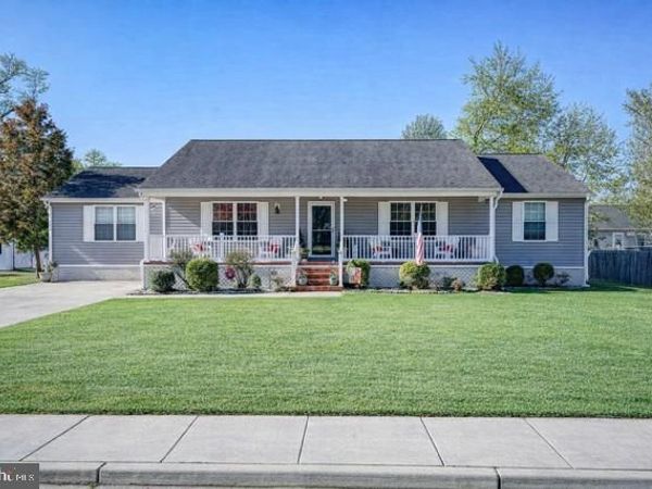 121 PRINCETON ROAD, PENNSVILLE, NJ 08070