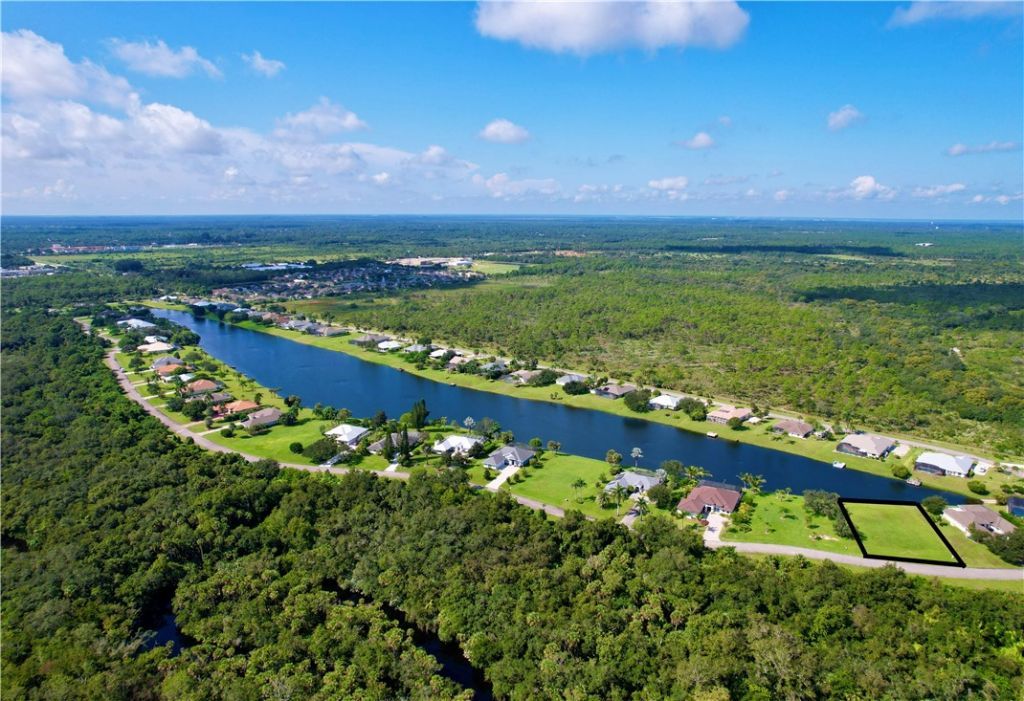 1552 Eagles Circle, Sebastian, FL 32958 Photo