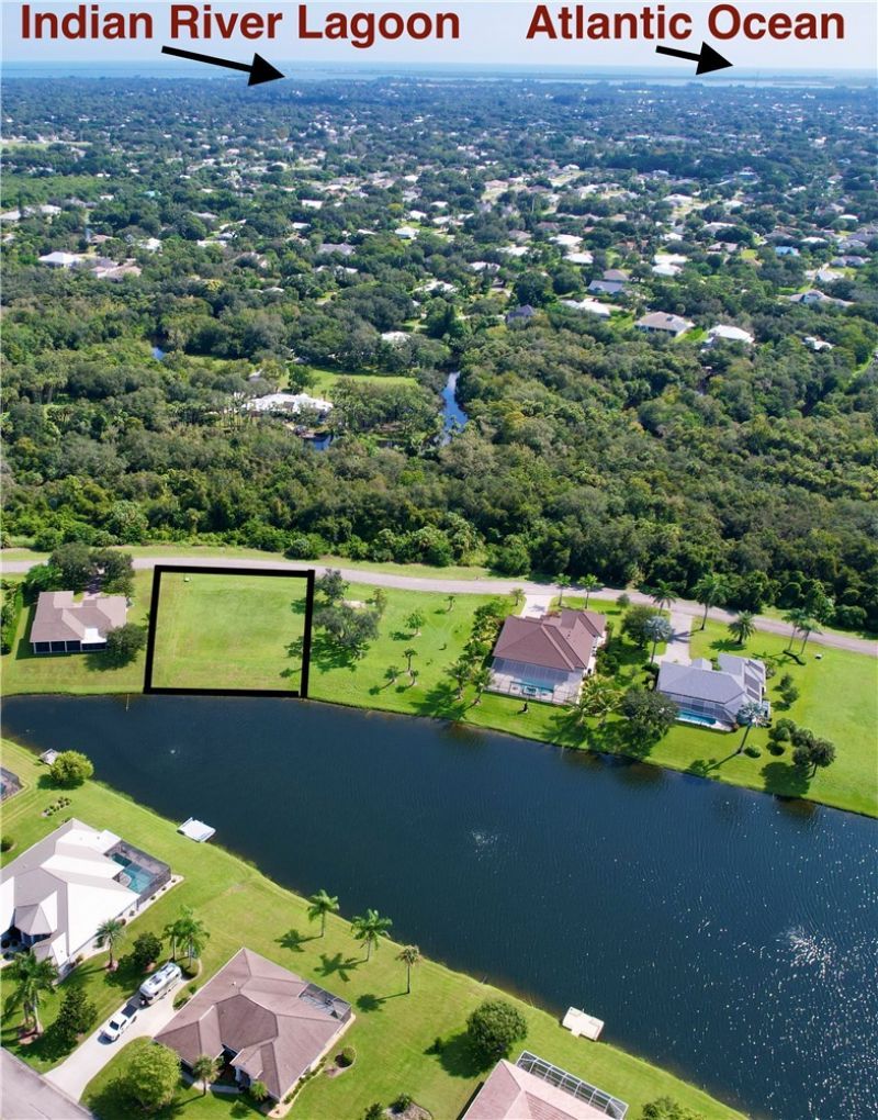 1552 Eagles Circle, Sebastian, FL 32958 Photo