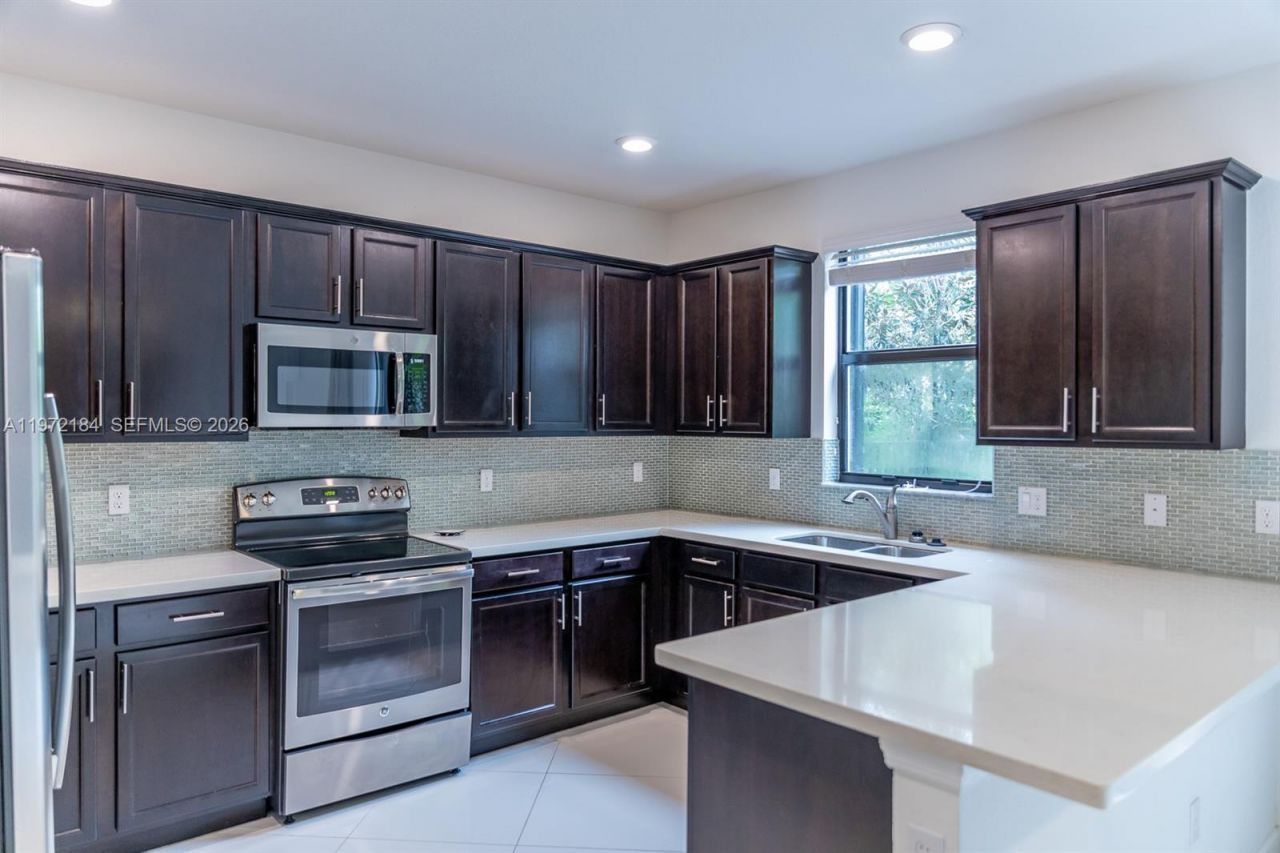 3993 S Allerdale Pl, Coconut Creek, FL 33073 Photo